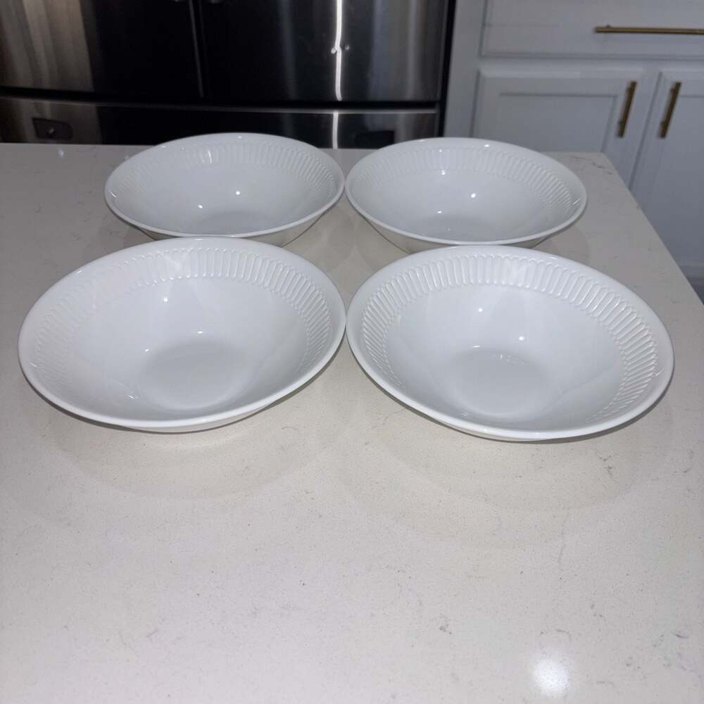 Arcopal France White Ribbed Rim Soup Bowls Set of 4